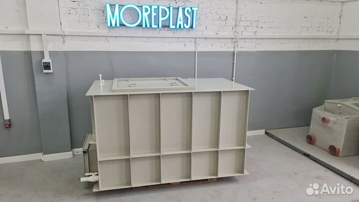 Ёмкость для перевозки живорыбы полипропилен m37