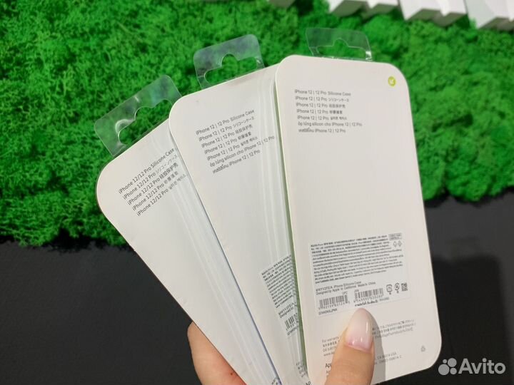 Чехол для iPhone 12