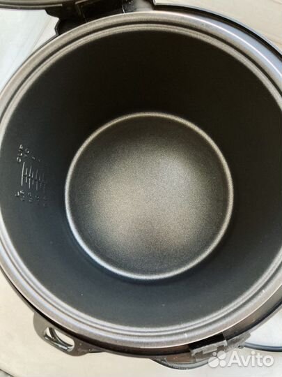 Мультиварка Vitek на 5л