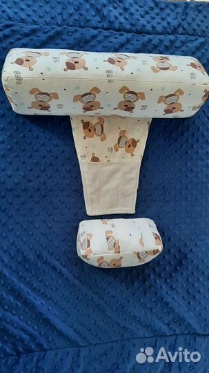 Подушка-позиционер валик для сна новорожденных