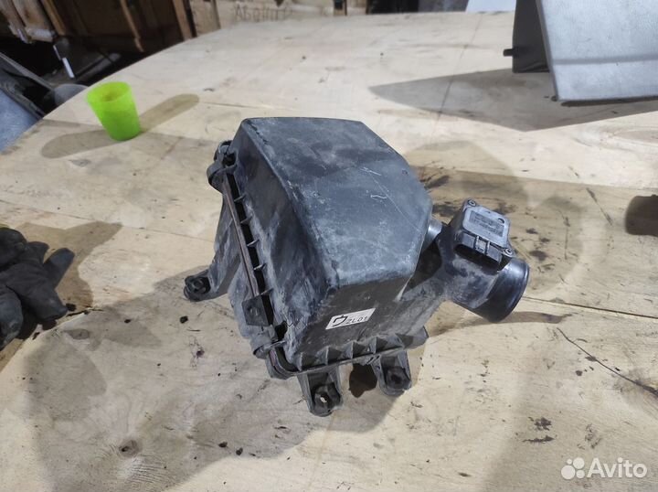 Корпус воздушного фильтра форд лазер