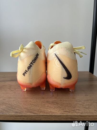 Футбольные бутсы nike phantom gx elite