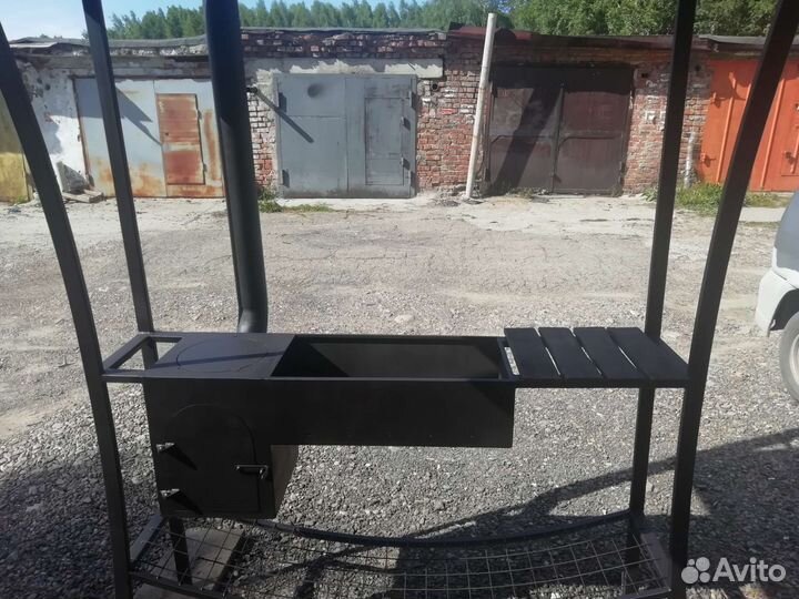 Мангал с печью под казан и крышей