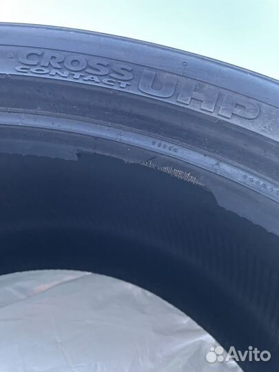 Continental ContiCrossContact UHP 295/35 R21