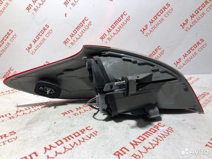 Фонарь задний правый Renault Megane 3 хэтчбек M4R