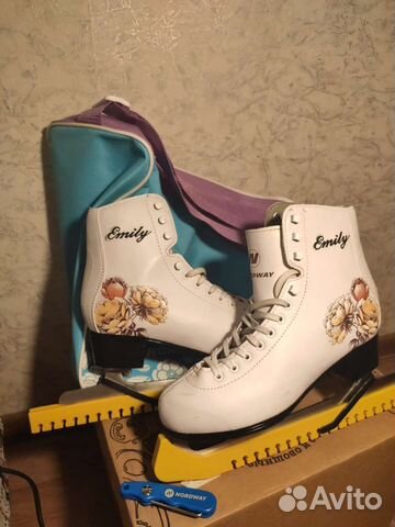 Коньки фигурные женские Emily Nordway 38