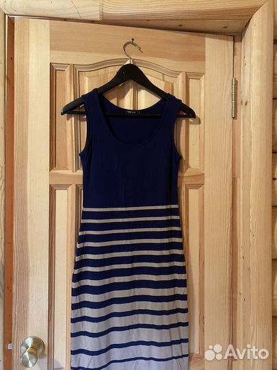 Платья юбки кофточки и другие вещи Vaide