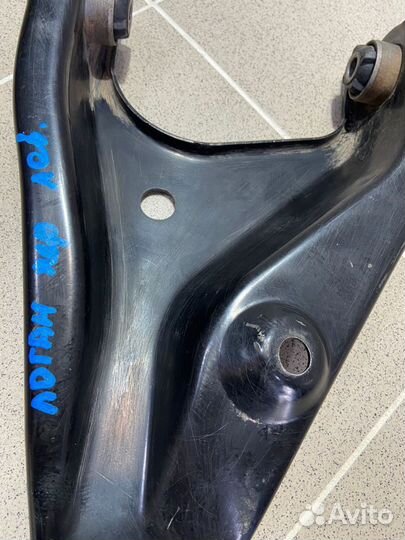 Рычаг передний левый Renault Logan 2006