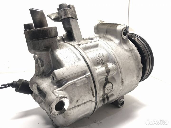 Компрессор кондиционера Skoda Octavia 2 (A5) 2009