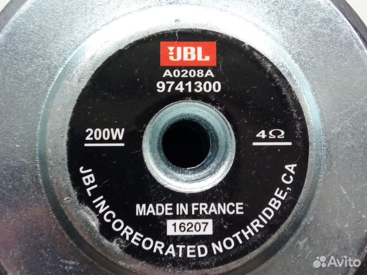 Динамик для сабвуфера