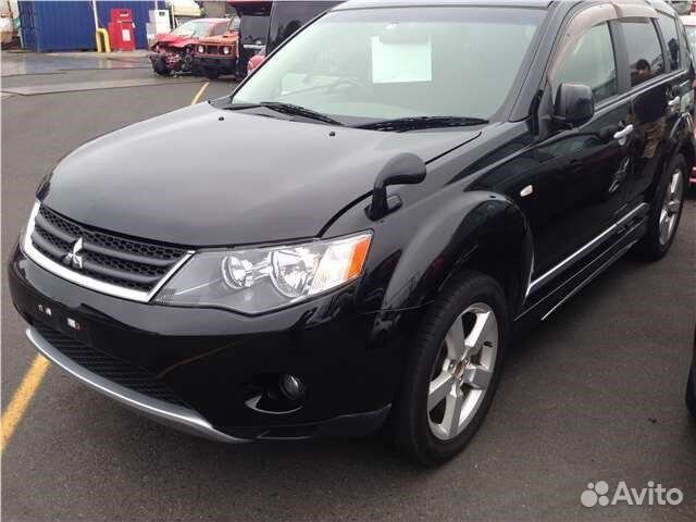Разбор на запчасти Mitsubishi Outlander XL