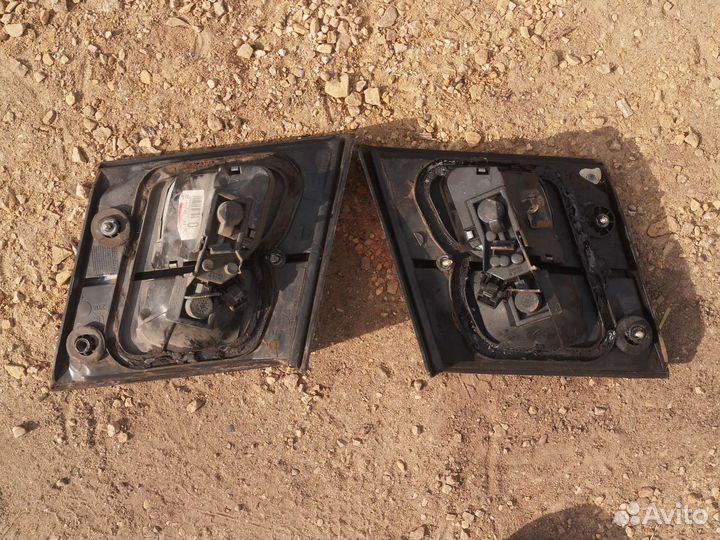 Фонарь Nissan Primera P11