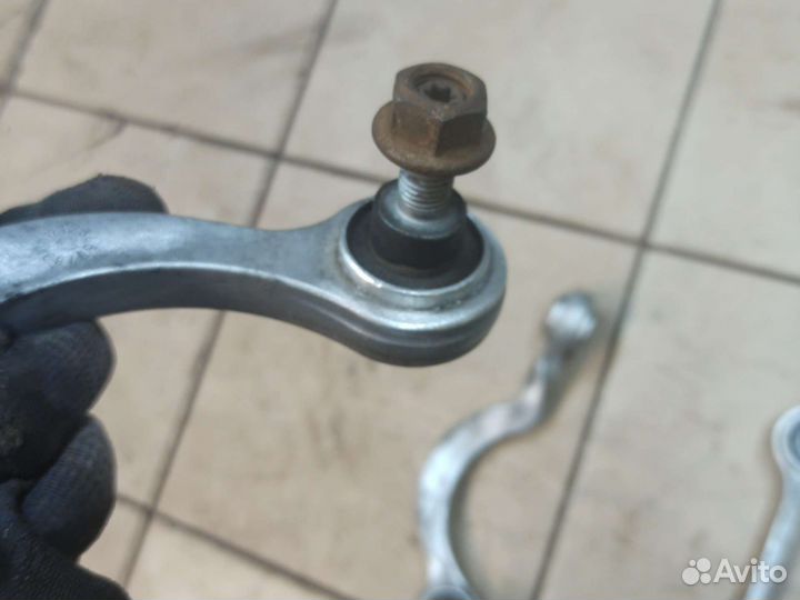 Тяга стабилизатора Audi q7