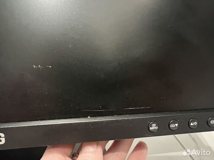 Монитор Samsung