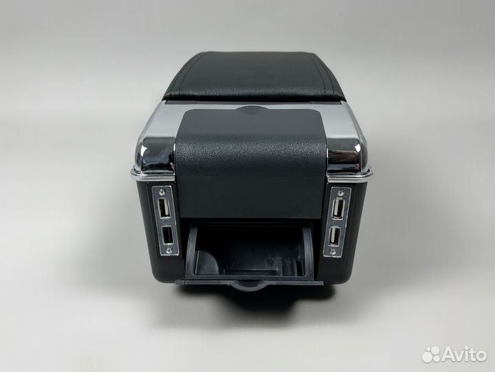 Бардачок подлокотник Honda Fit 14-20г Тип 1