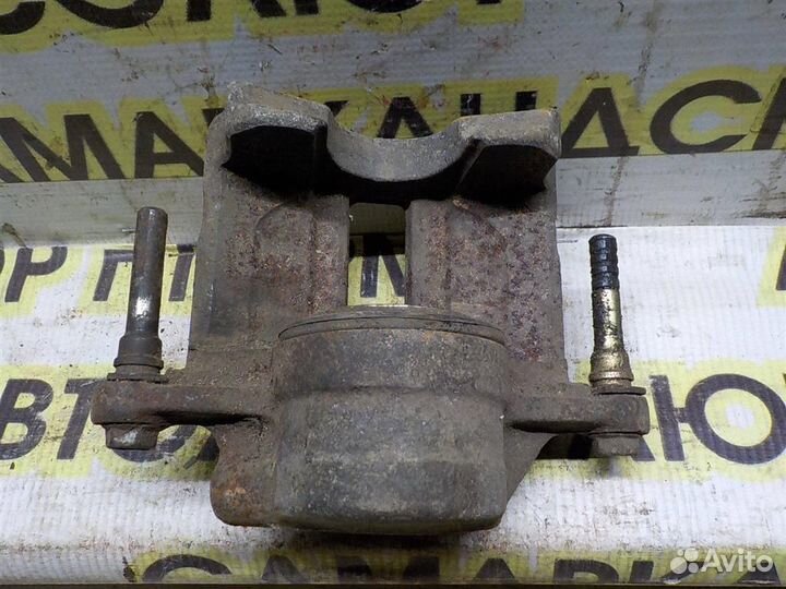 Суппорт передний левый Hyundai Porter 2006