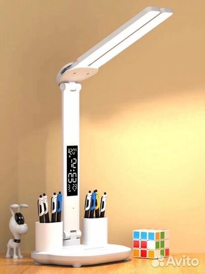 Лампа настольная. Школьная лампа для стола