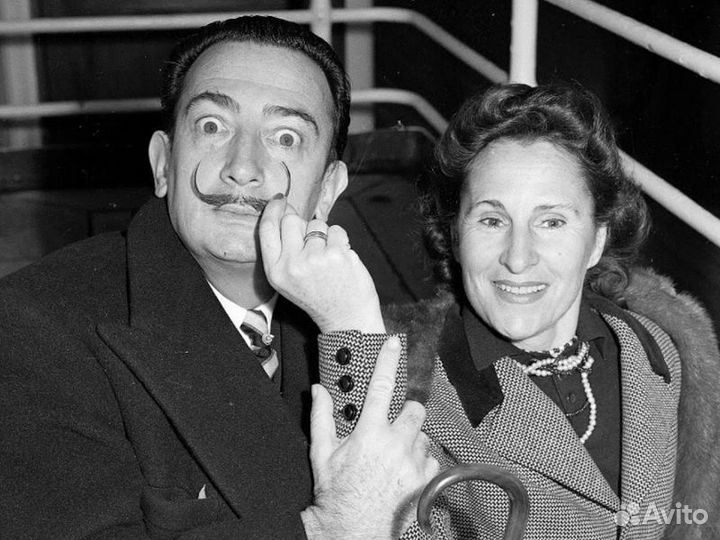 Экскурсия — Барселона — Двуугольник Дали: театр-му