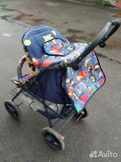 Прогулочная коляска
