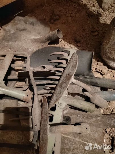 Вилы лопаты