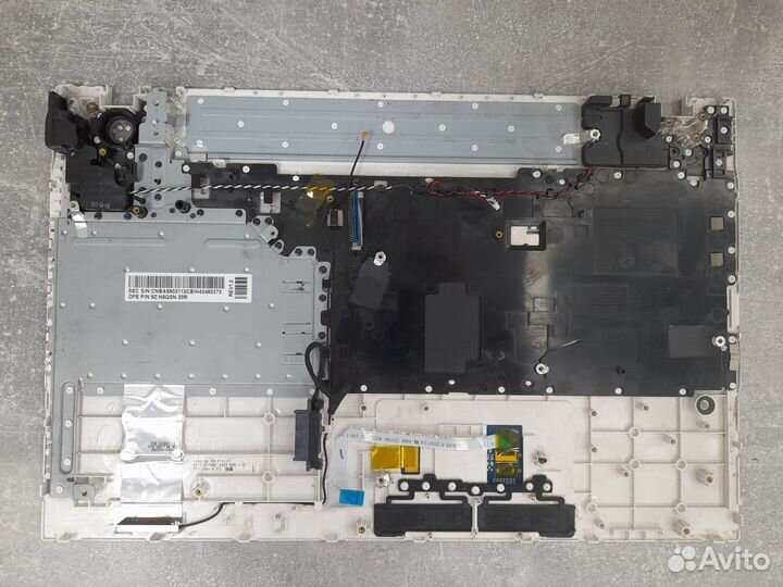 Топкейс Samsung NP300V5A BA75-03246C в сборе