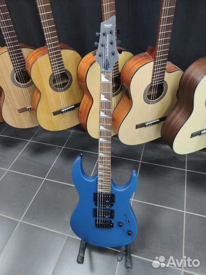 Электрогитара Новая