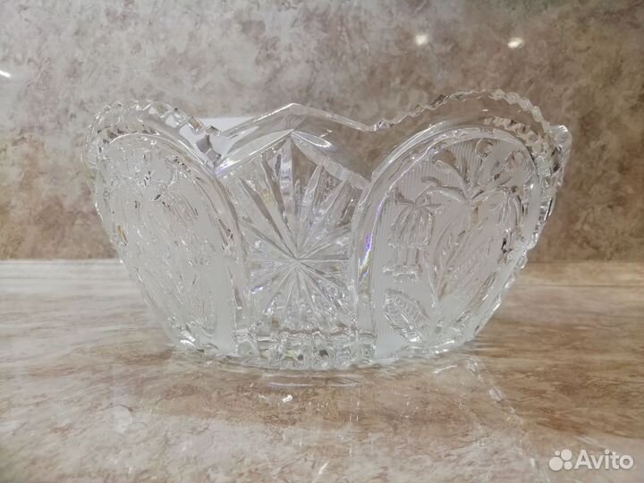 Салатник хрустальный большой