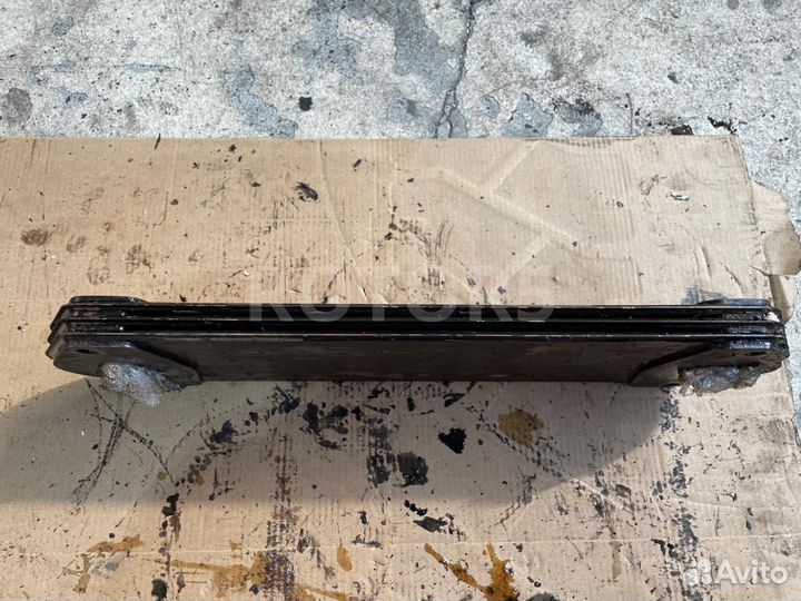 Масляный теплообменник кпп Scania R 5 2008