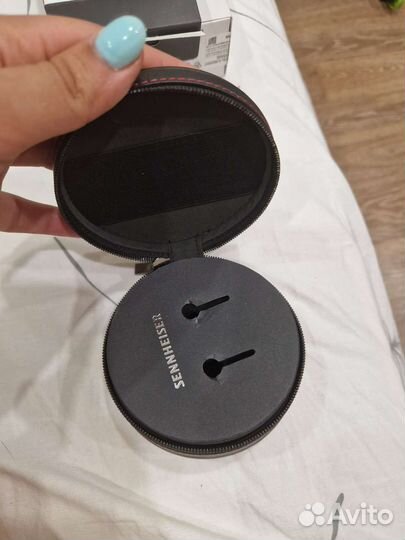 Футляр для наушников