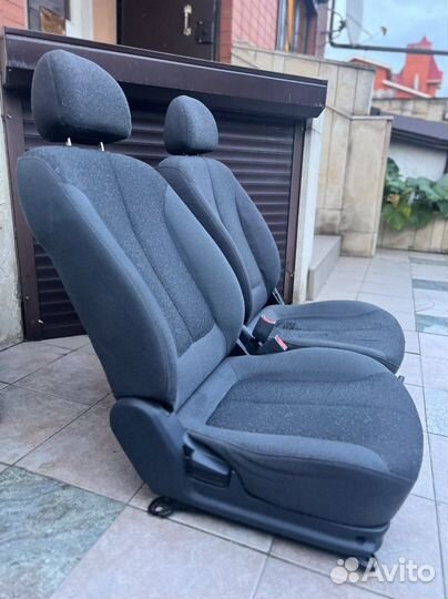 Сиденья hyundai accent акцент передние