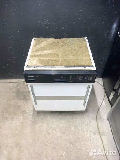 Посудомоечная машина встраиваемая Miele Германия