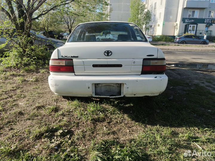 Toyota Corolla 1.5 AT, 1993, 370 000 км