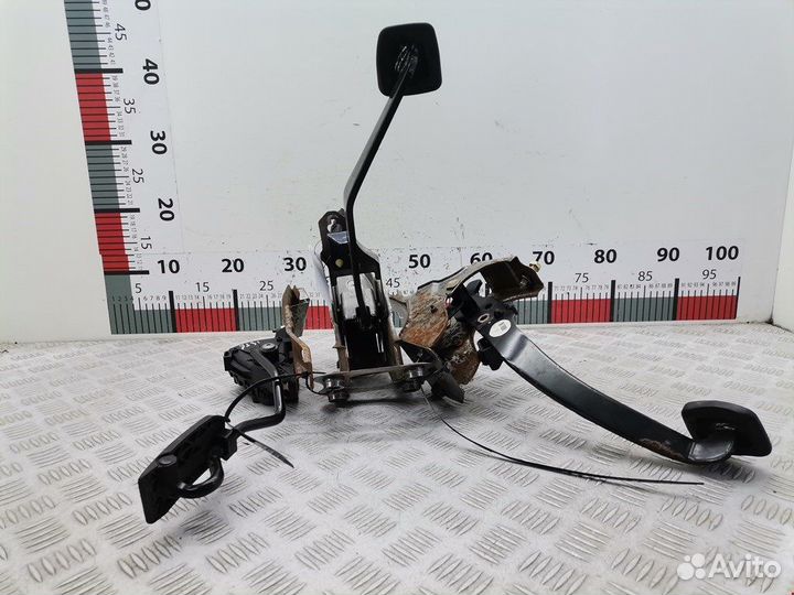 Педальный узел для Nissan Primera P12