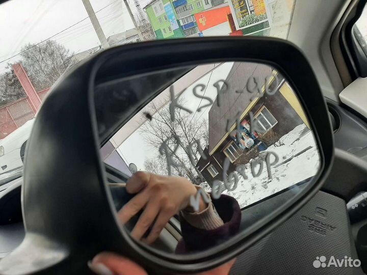 Зеркало для машины