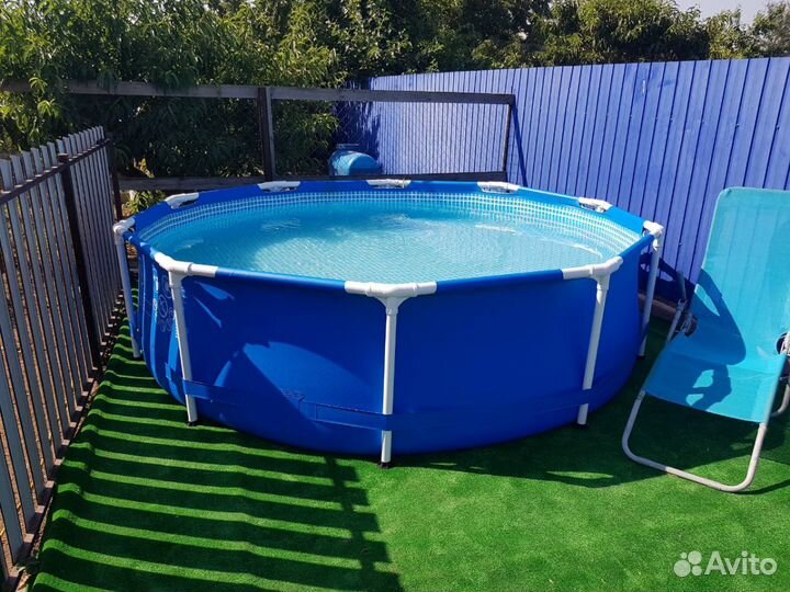 Продается бассейн каркасный intex 305x76