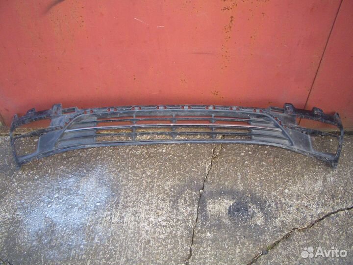 Решётка переднего бампера Киа Рио с15-17г sdn