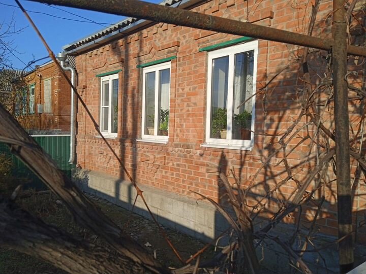 Дом 52 м² на участке 6,4 сот.