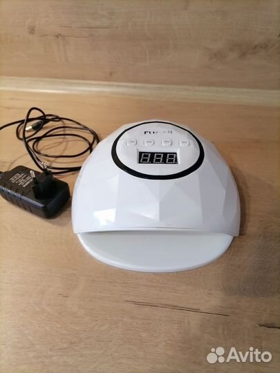 Лампа для ногтей led/uv