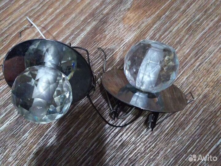 Светильники потолочные