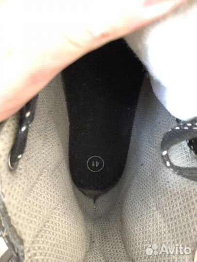 Коньки хоккейные