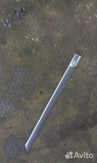 Митсубиси Лансер 9 Молдинг задний левый mn190107hb