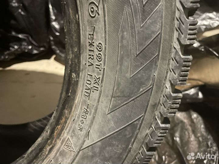 Nordman Nordman 4 215/60 R16 99T