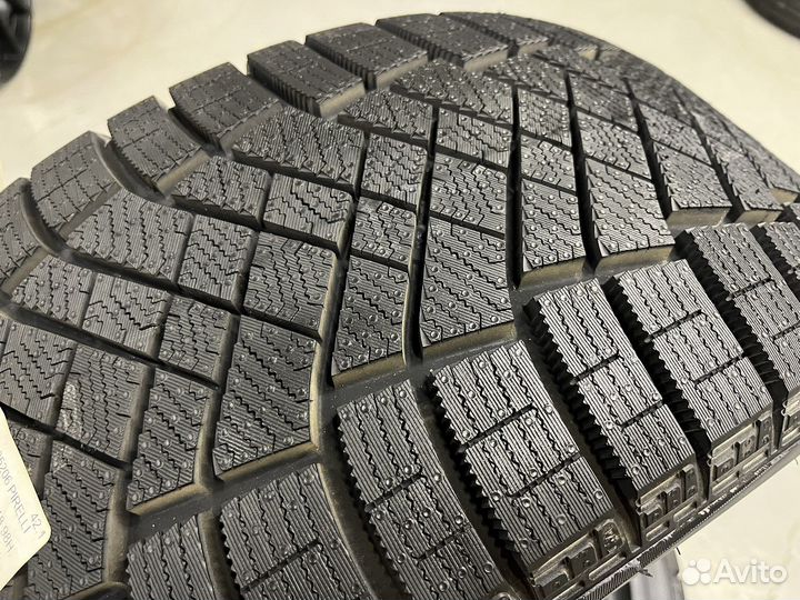 Pirelli Ice Zero FR 225/55 R18 102H