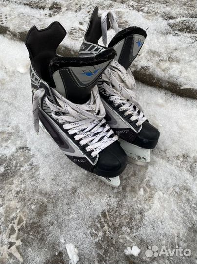 Коньки хоккейные размер 41