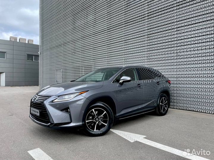 Lexus RX, 2016