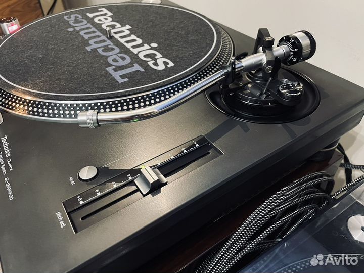 Проигрыватель винила Technics SL-1200MK3D