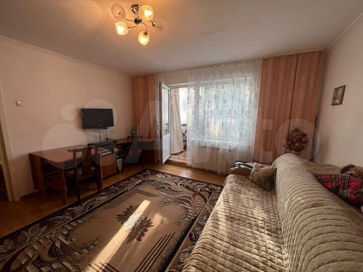 2-к. квартира, 53 м², 2/9 эт.