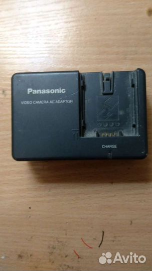 Зарядное устройство для видеокамеры Panasonic VSK