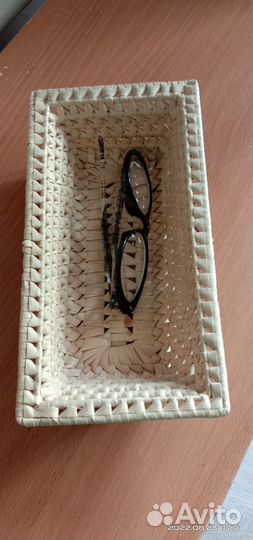 Плетеный лоток