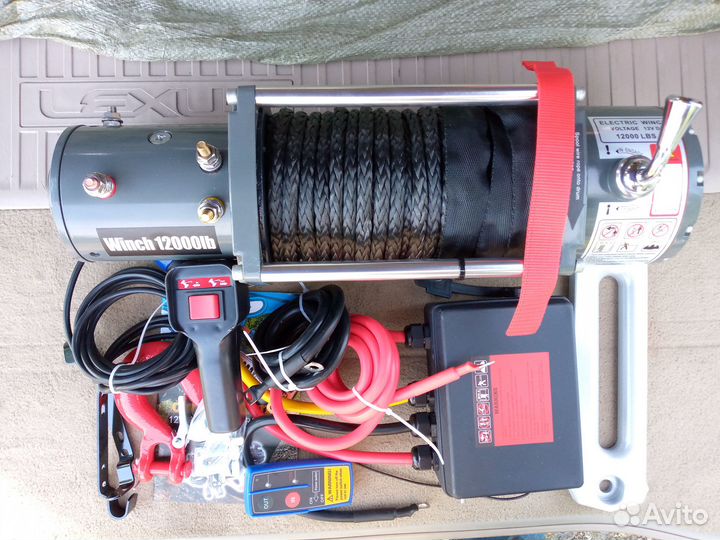 Лебедка 5 тонн с синтетическим тросом